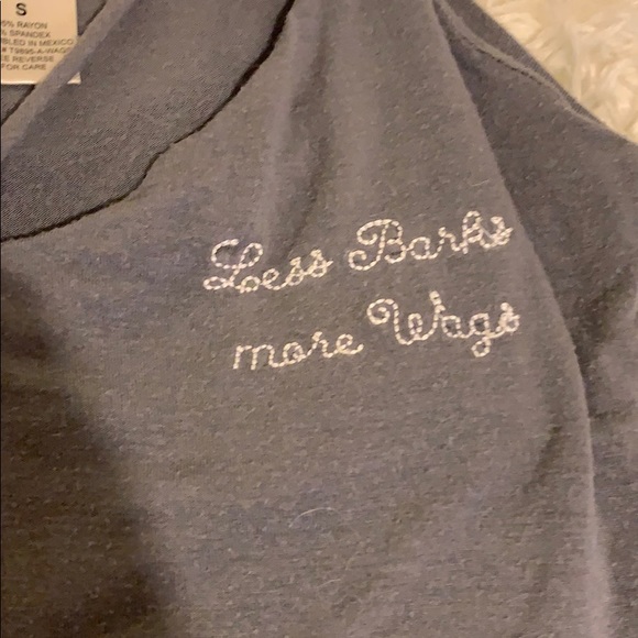 Wet seal blue tank top - Picture 2 of 3